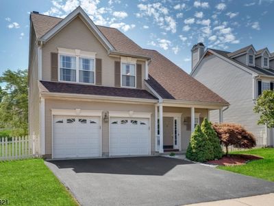 48 Cartier Dr, Franklin Park, NJ, 08823
