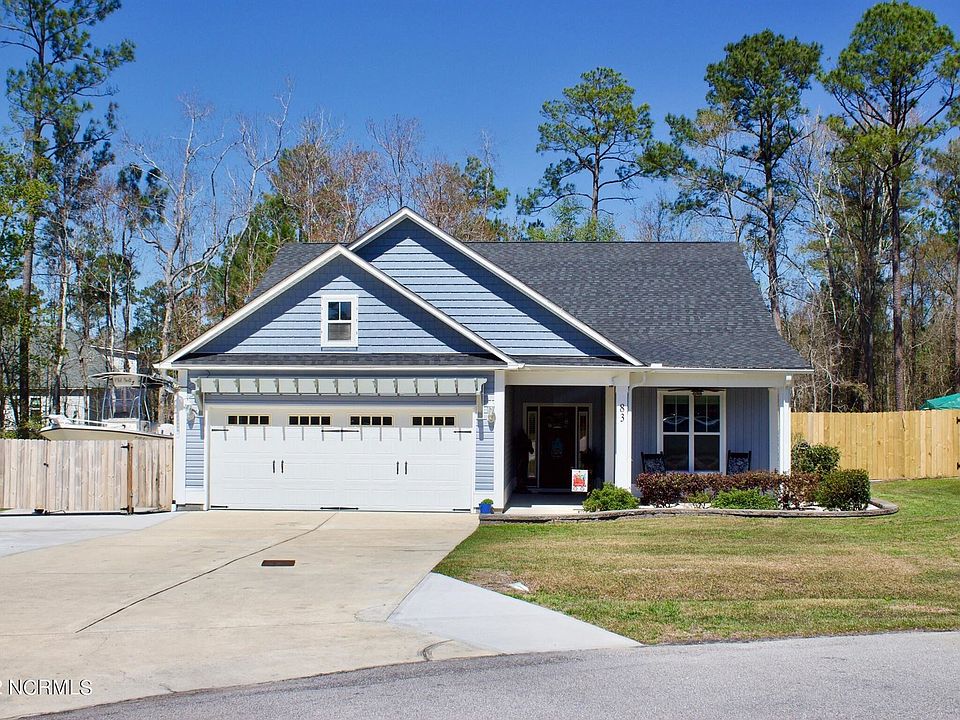 1st image of 83 E Huckleberry Way