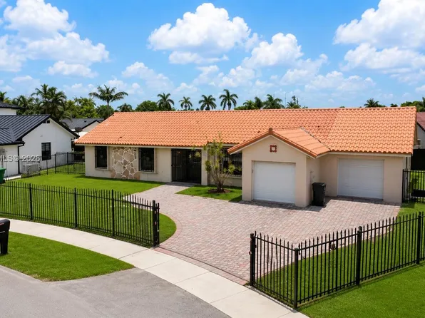 4332 SW 146th Ave, Miami, FL 33175