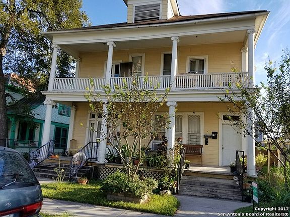 2nd image of 318 E Myrtle St