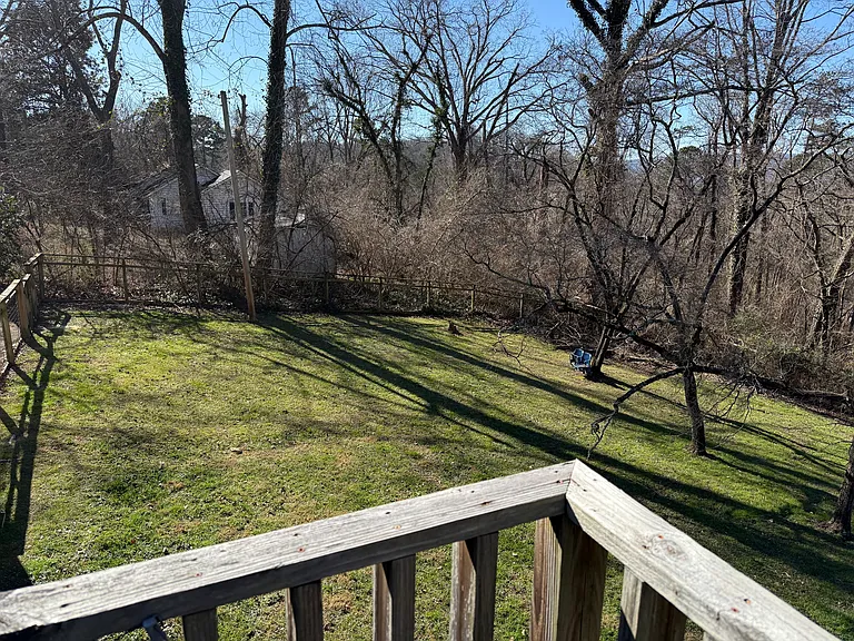 923 W Crest Rd — Photo 13