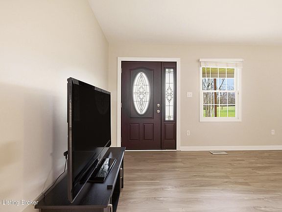 4th image of 2040 Crystal Cove Dr