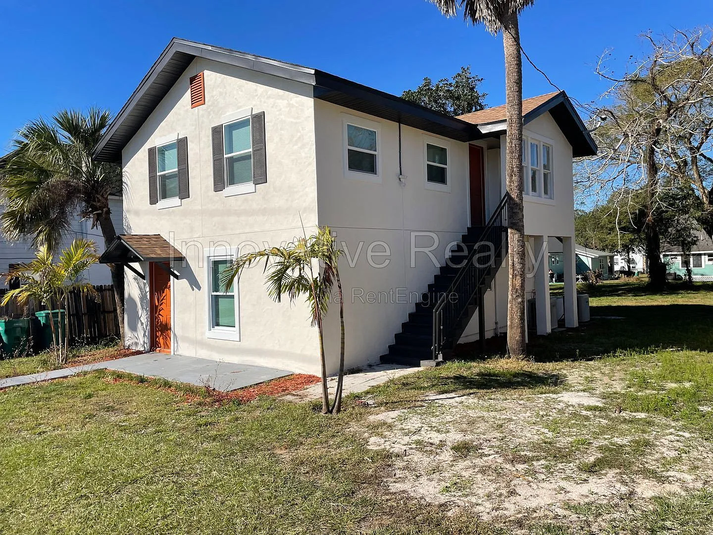 2 bed, 1.0 bath, 987 sqft, $1,450 — Photo 2