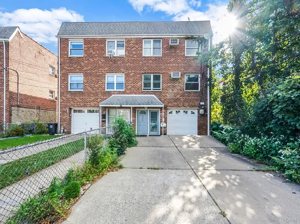 9010 70th Drive, Forest Hills, NY 11375