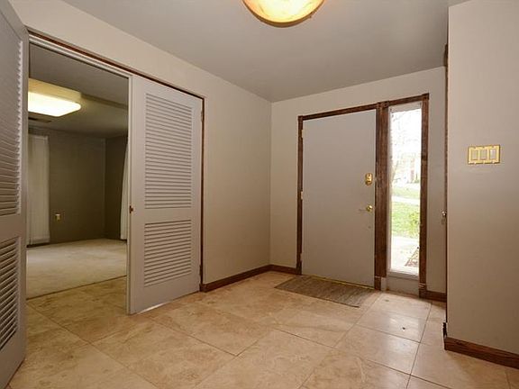 3rd image of 1340 Firwood Dr