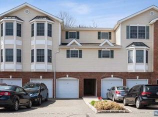 30 Federal Hill Rd UNIT 19, Pompton Lakes, NJ 07442