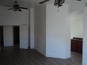 5th image of 5392 Dogwood St