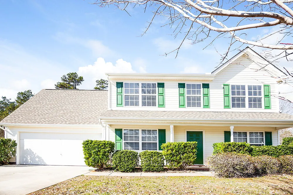 4 bed, 2.5 bath, 1732 sqft, $2,910 — Photo 1