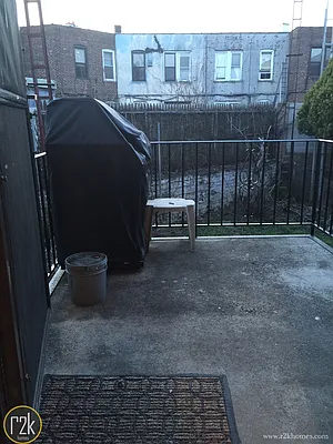 Rented by Realty 2000 Corp | media 37