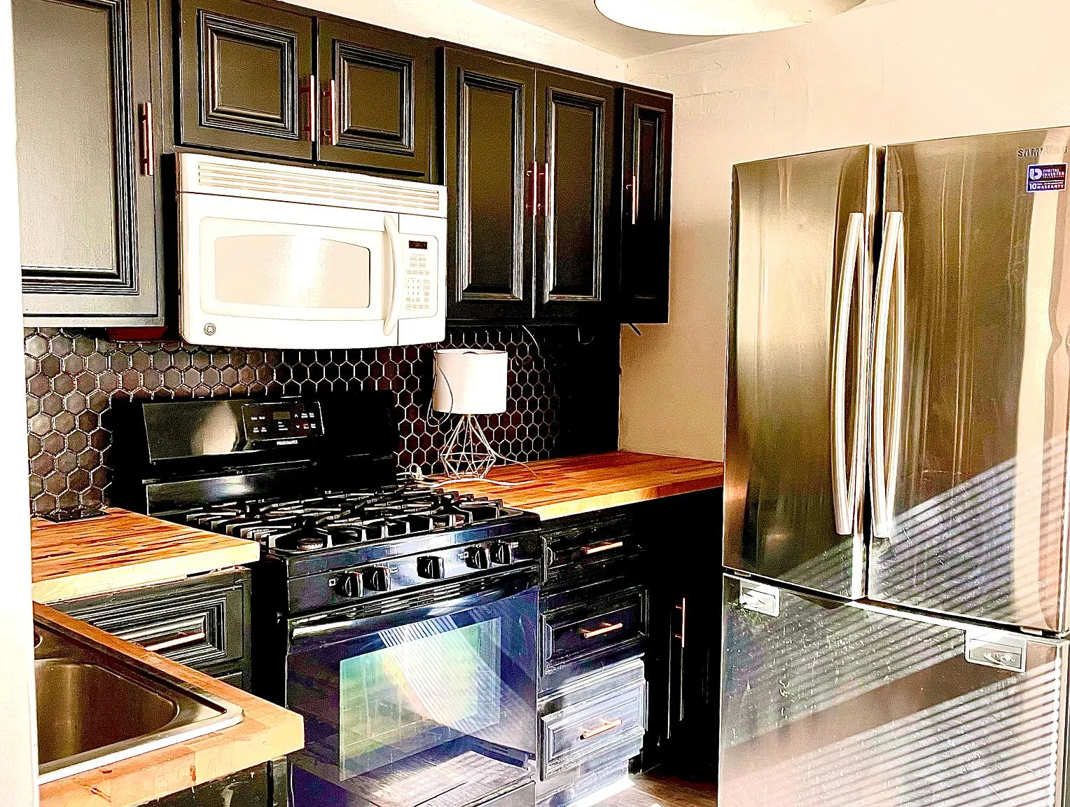 2 bed, 1150 sqft, $1,600 — Photo 3