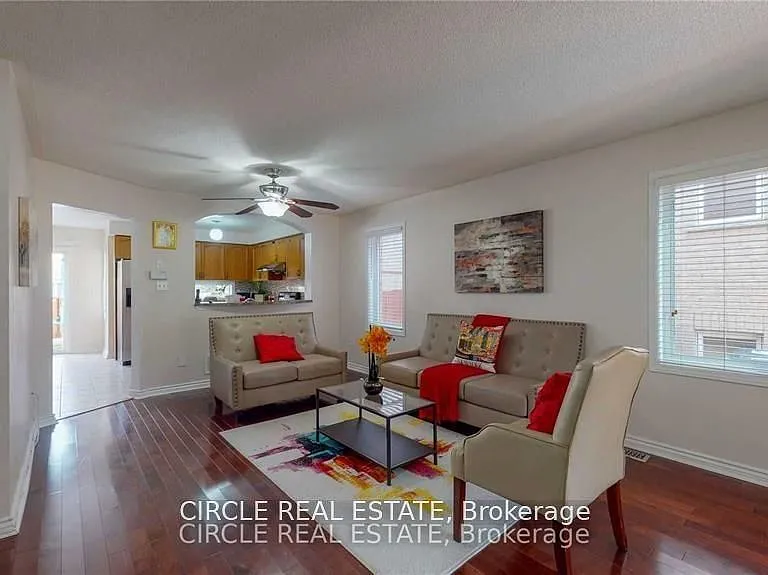 27 Belinda Dr — Photo 3