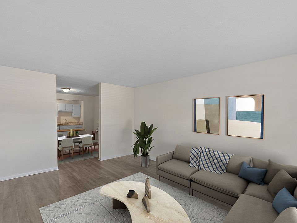 1st image of 1147-1149 14th Ave S #1149-11