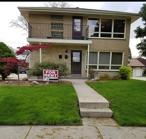 3027 S 83rd St #UPPER Photo 1