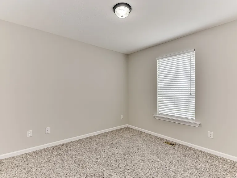 1913 Kenlock Dr — Photo 30