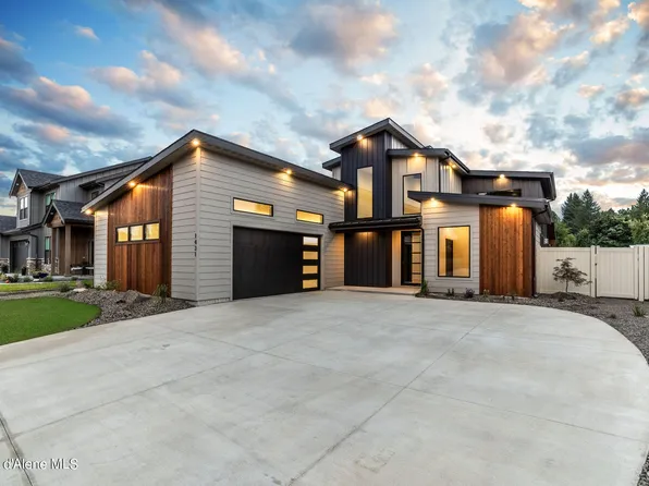 1431 E Ezra Ave, Hayden Lake, ID 83835