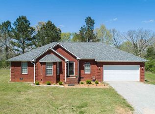 505 Yates Rd, Lexington, TN 38351