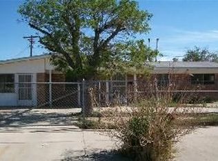 7105 Lemon Tree Ln, El Paso, TX 79915