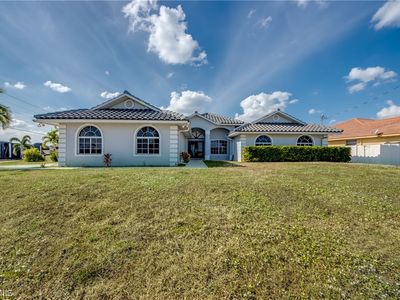 823 SW 10th St, Cape Coral, FL, 33991