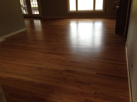 2nd image of 902 W Liberty Ave