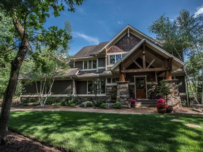 887 Highlander Trl, Hudson, WI, 54016