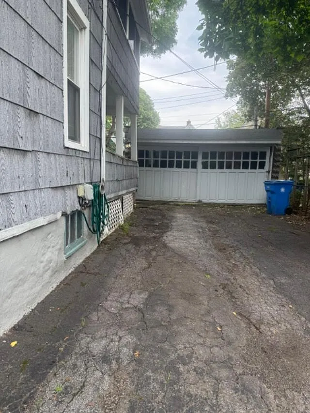 1 bed, 700 sqft, $1,000 — Photo 1