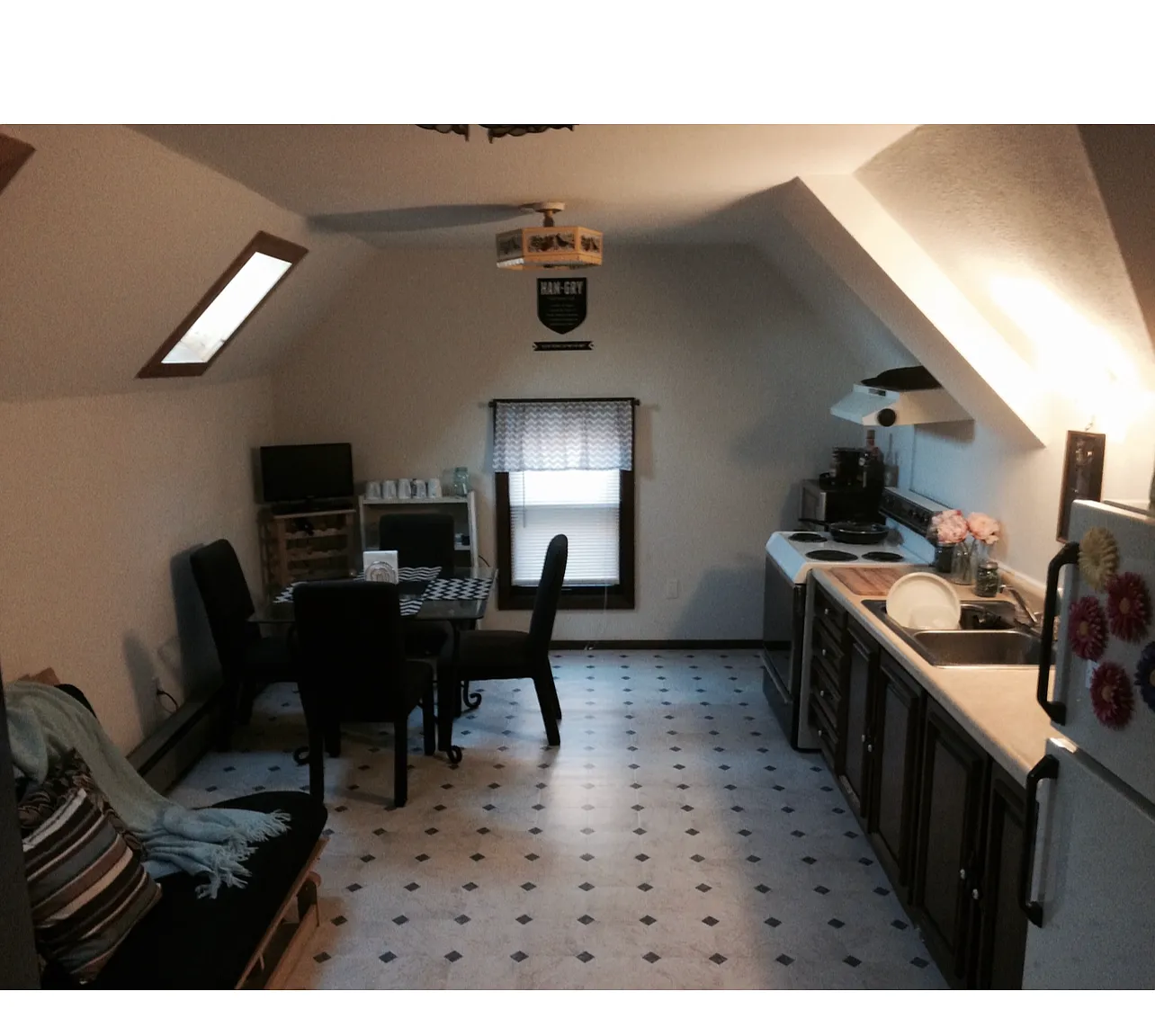 2 bed, 600 sqft, $1,080 — Photo 3