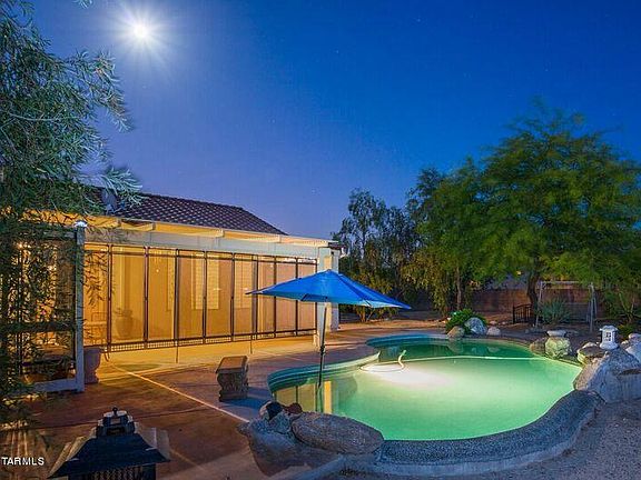 4th image of 5671 N Sunset Heights Ct