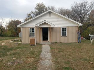 106 Brown St, Thomasville, NC 27360