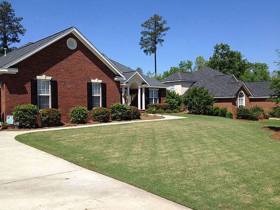 2nd image of 5079 Sussex Dr