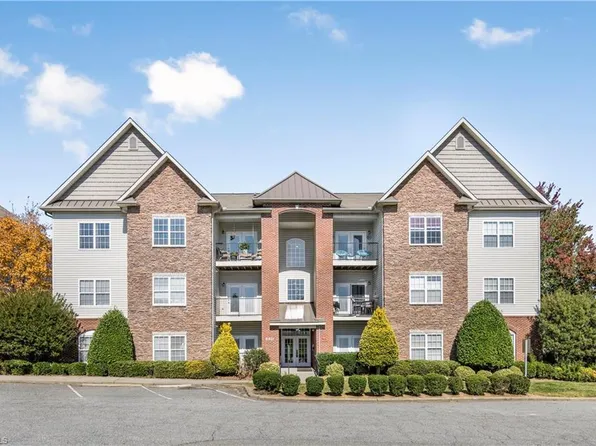 6801 Hanesbrook Cir #301, Clemmons, NC 27012