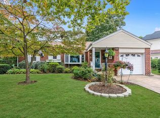 684 Laurel Dr, West Hempstead, NY 11552