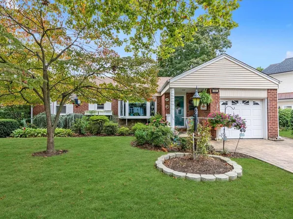 684 Laurel Drive, West Hempstead, NY 11552