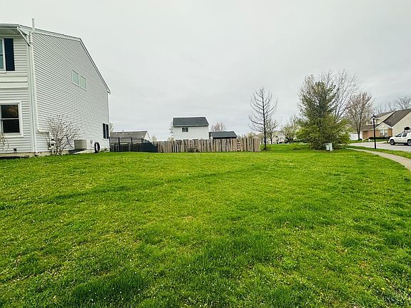 3rd image of 435 N Church Dr