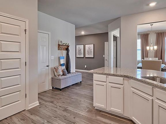 4th image of 245 Tahoe Drive