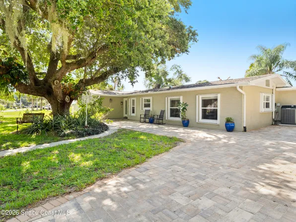 545 Heron Dr, Merritt Island, FL 32952