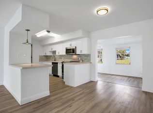 241 NW 8th St, Boca Raton, FL 33432