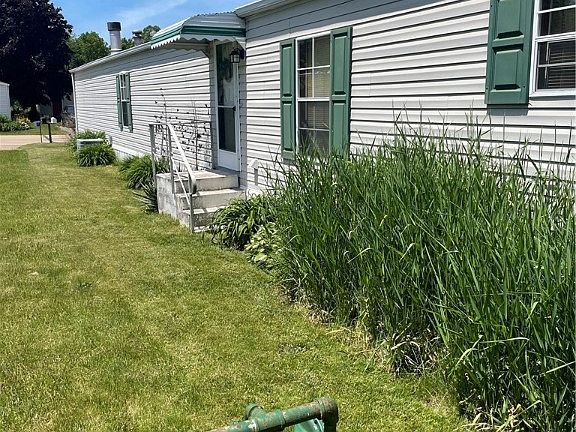 5th image of 2661 Stoneyridge Dr