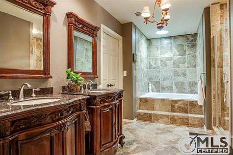 1st image of 16931 Old Pond Dr