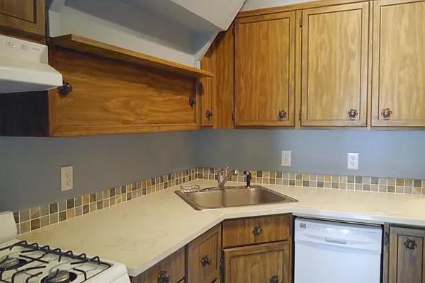 Rented by Avenue Sotheby's International Realty | media 37