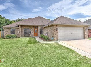 11107 Rosebay Ln, Prairie Grove, AR 72753