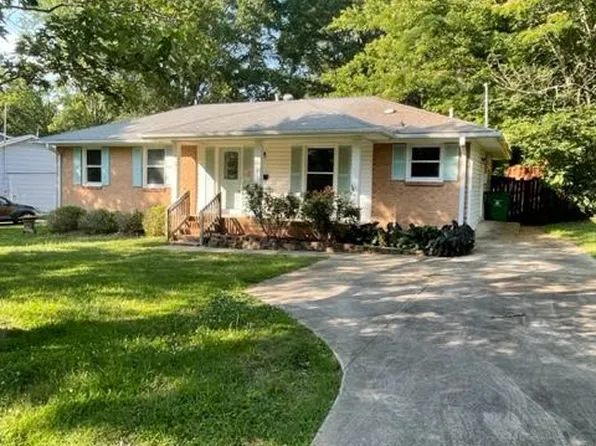 5201 Auburndale Rd, Charlotte, NC 28205