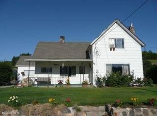 3304 Burch Mountain Rd, Wenatchee, WA 98801