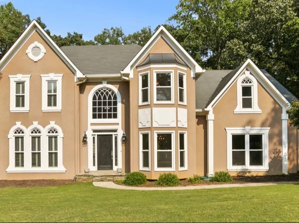 1704 Amberwood Point, Woodstock, GA 30189