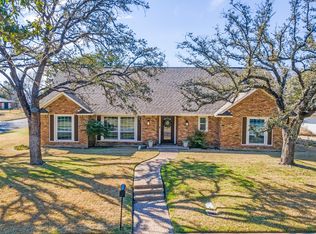 6901 Miramar Cir, Fort Worth, TX 76126