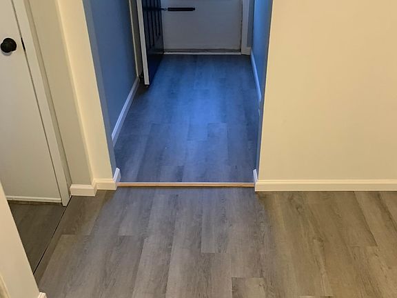 5th image of 162 Baybright Dr E