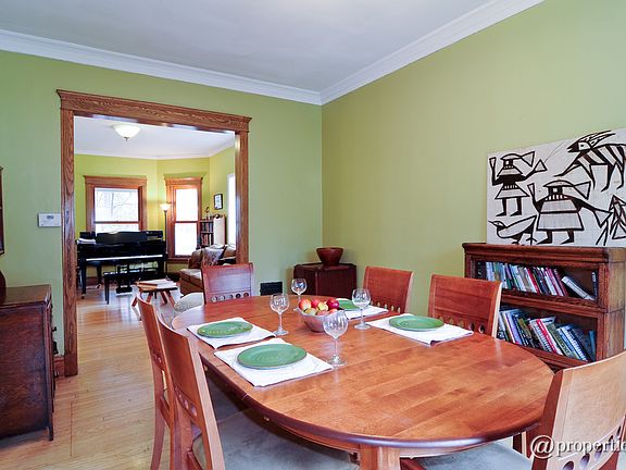 Living Room/Dining Room