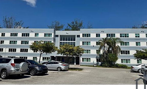 3rd image of 14840 Naranja Lakes Blvd #C3l