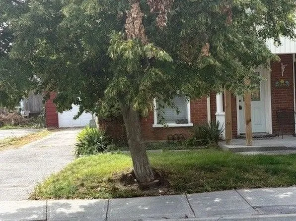 92 Cedar St, Belleville, ON K8P 3M4