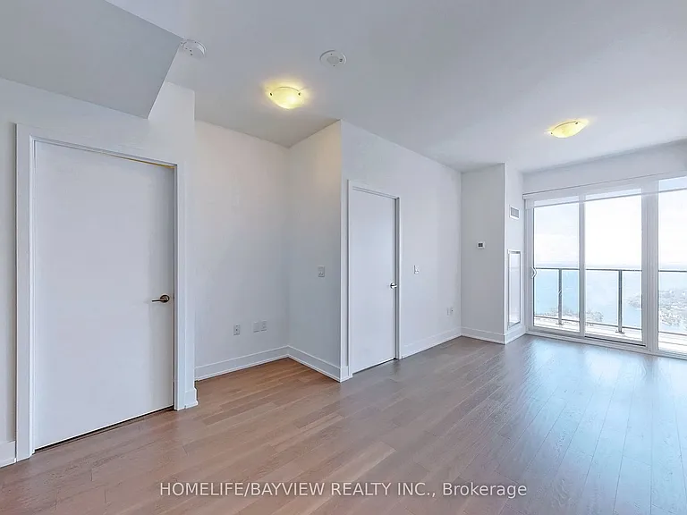 30 Shore Breeze Dr #3220 — Photo 8