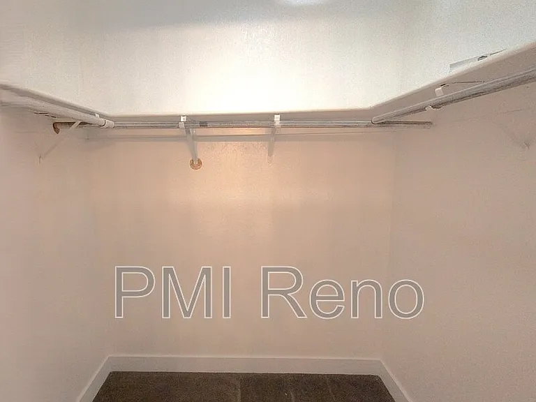 3042 Chilcoot Dr — Photo 16